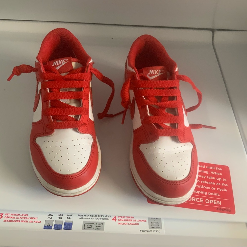 Nike Kids Red and White Low-Top Sneakers
